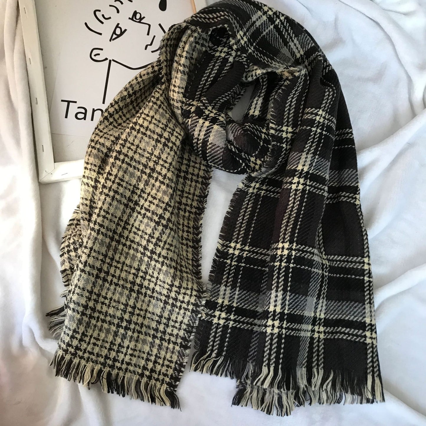 Retro Englon Plaid Tassel Scarf Women's Autumn And Winter Double-sided Cashmere Scarf